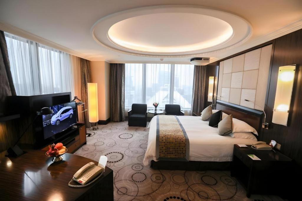 Grand Soluxe Zhongyou Hotel Shanghái Exterior foto
